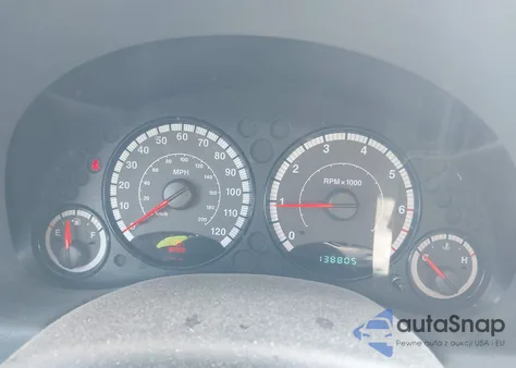 2005 Jeep Liberty Sport z USA, uszkodzony, nr VIN 1J4GL48K85W671966